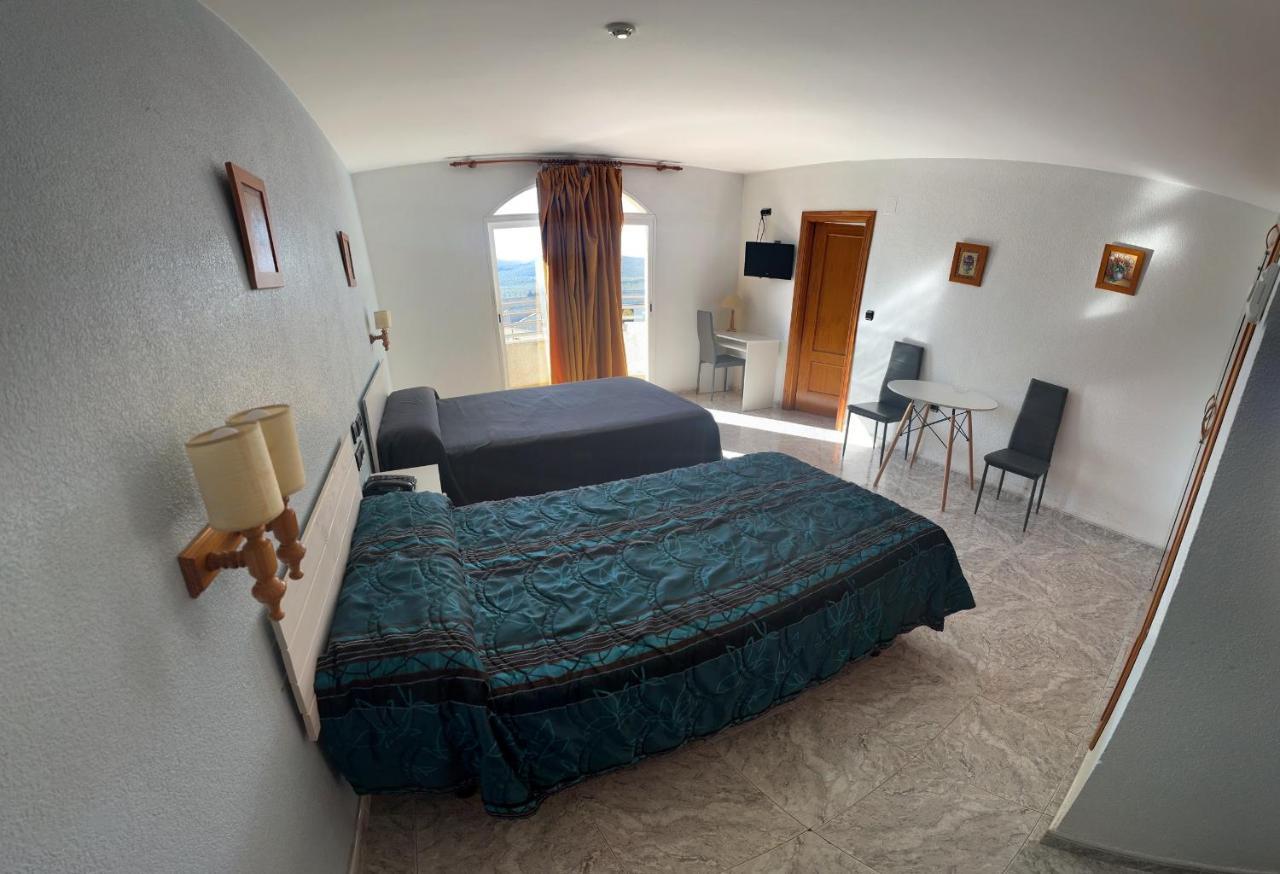 Hospedium Hotel Twist Torredonjimeno Bagian luar foto